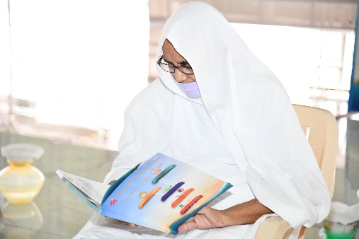 Sadhvi Pramukha